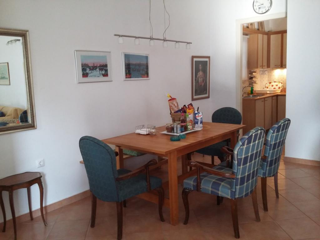 Elea Guesthouse Галаксиди Экстерьер фото
